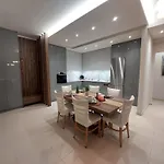 Aquarium House Апартаменты Калампака