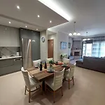 Апартаменты Aquarium House Калампака