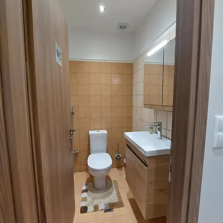 Aquarium House Apartmán *