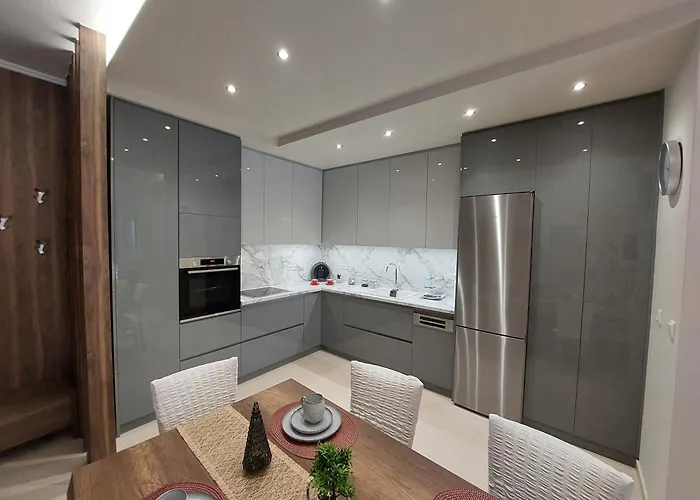 Apartment Aquarium House