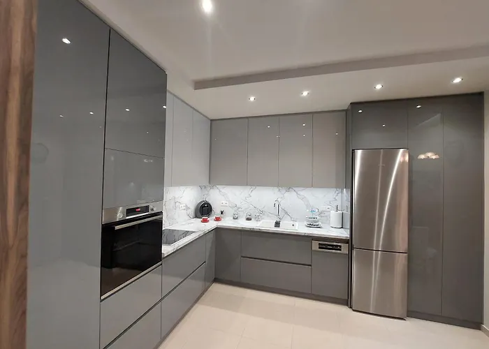 Aquarium House * Kalambaka